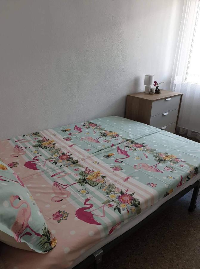 Sun & Sea 3 Bedroom Apartment De Grau กันดิอา ภายนอก รูปภาพ